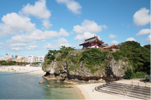 量子管通環(huán)除垢后的碧水藍天